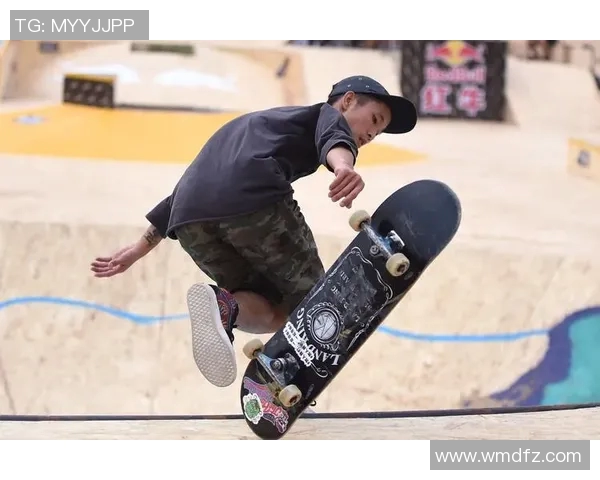 周伟独家分享滑板技巧与心得体会助你轻松入门滑板世界