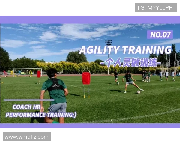 科学足球技术训练方法探索与实践提升运动员综合素质与竞技水平 科学足球技术训练方法探索与实践提升运动员综合素质与竞技水平