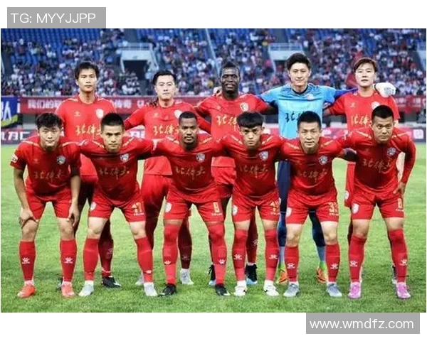 城市联赛特别报道：成都羽毛球队逆袭之路的奋斗与荣耀