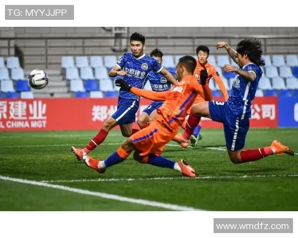 武汉足球队耐力争议引发热议球迷与专家观点交锋分析